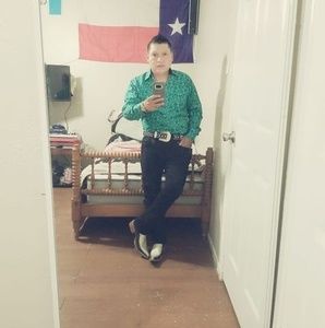 Meet your Posher, Manuel